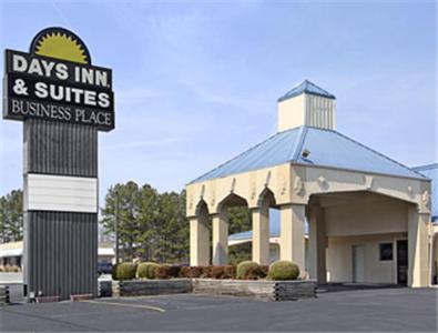 Days Inn - Manchester Extérieur photo